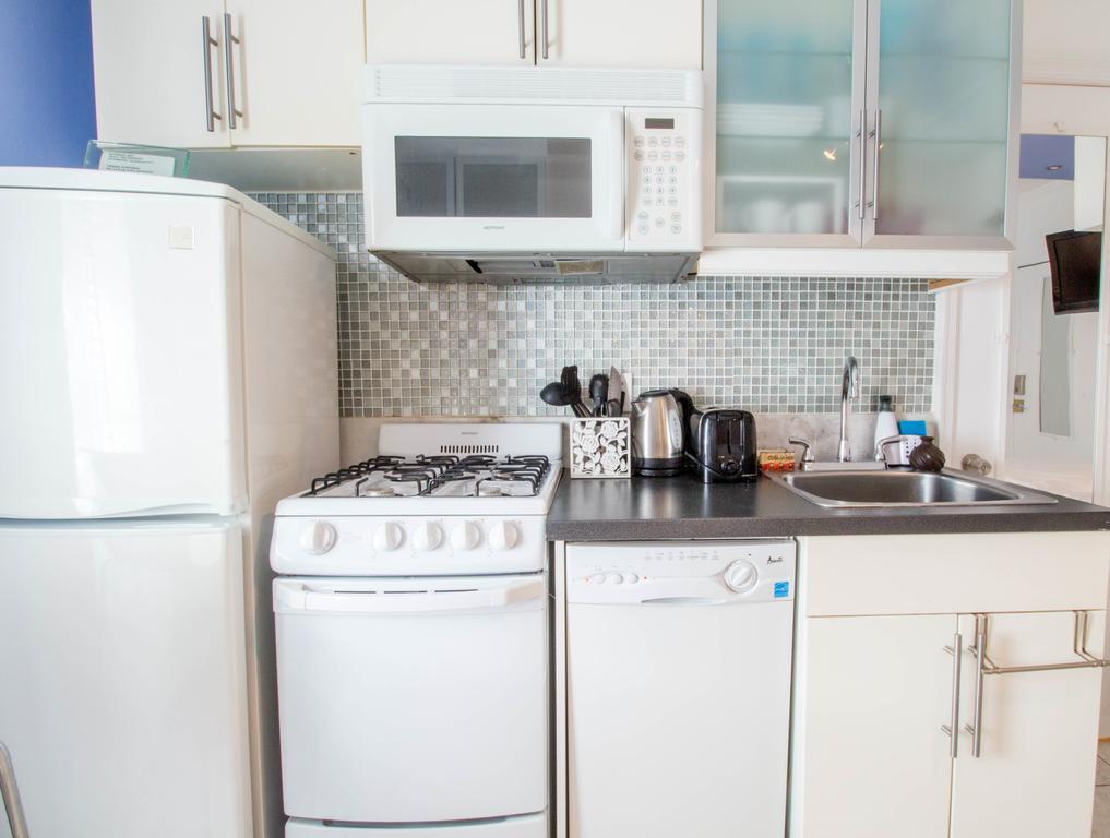 Ocean Walk Apartments Miami Beach Bagian luar foto