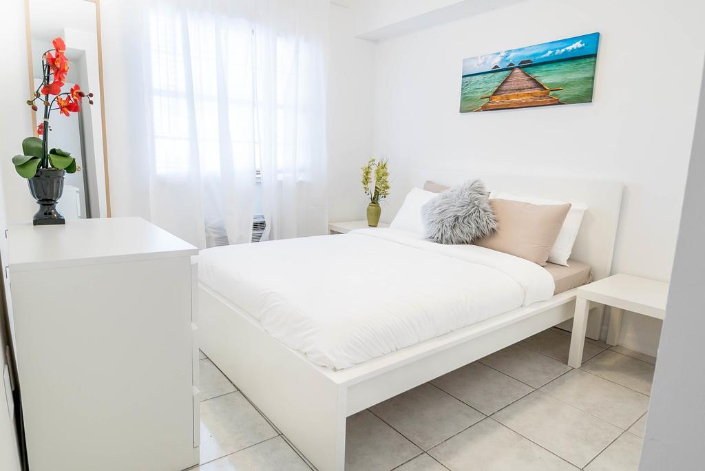 Ocean Walk Apartments Miami Beach Bagian luar foto
