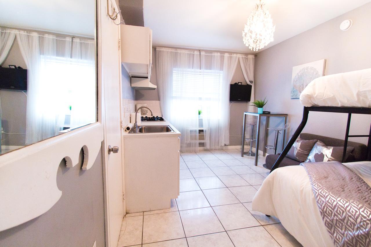 Ocean Walk Apartments Miami Beach Bagian luar foto
